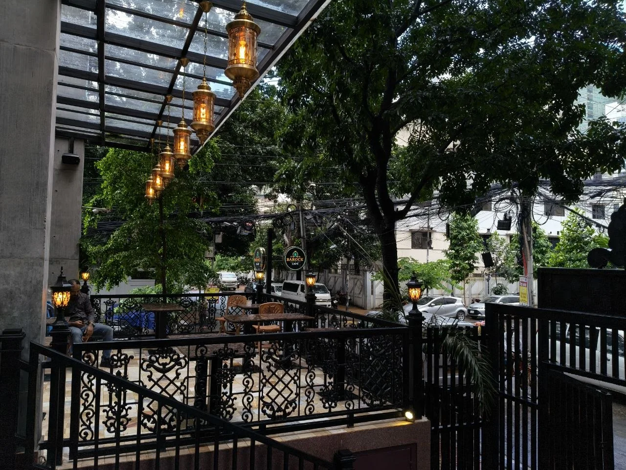 BAROCK CAFE terrace with hanging golden lanterns